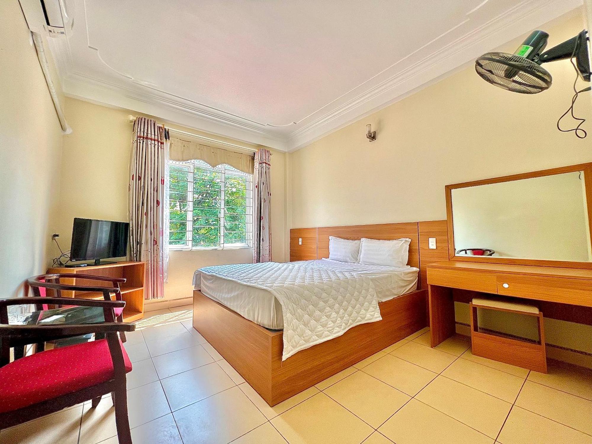Khach San Thanh Son Noi Bai Hanoi Exterior foto